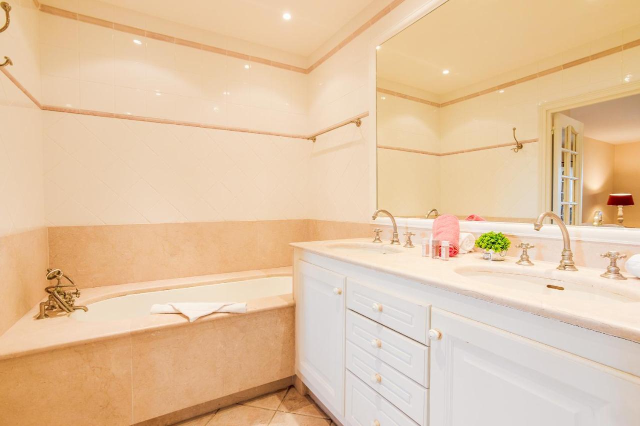 On Villefranche Bay - Ap3040 By Riviera Holiday Homes Bagian luar foto